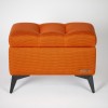 Monza, orange, Sitzhocker, Fußablage, Polstermöbel, modern, Wohnzimmer, Schlafzimmer.